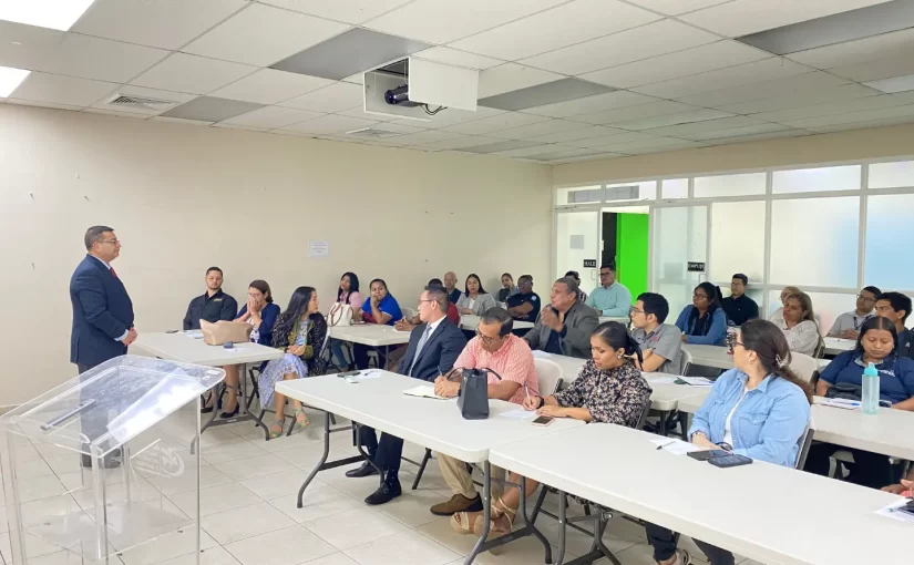 Conferencia sobre Gestión de Riesgos en la Cadena Logística