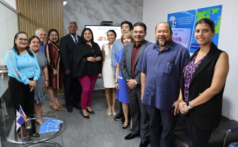 APEX fortalece el diálogo y la cooperación para el sector exportador