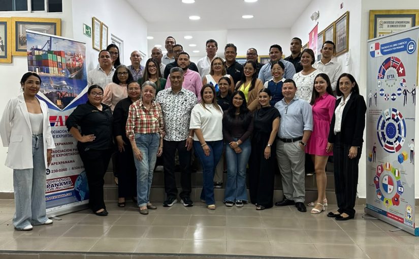 Participantes de la 8.ª edición de la Academia de Exportadores presentaron sus proyectos finales
